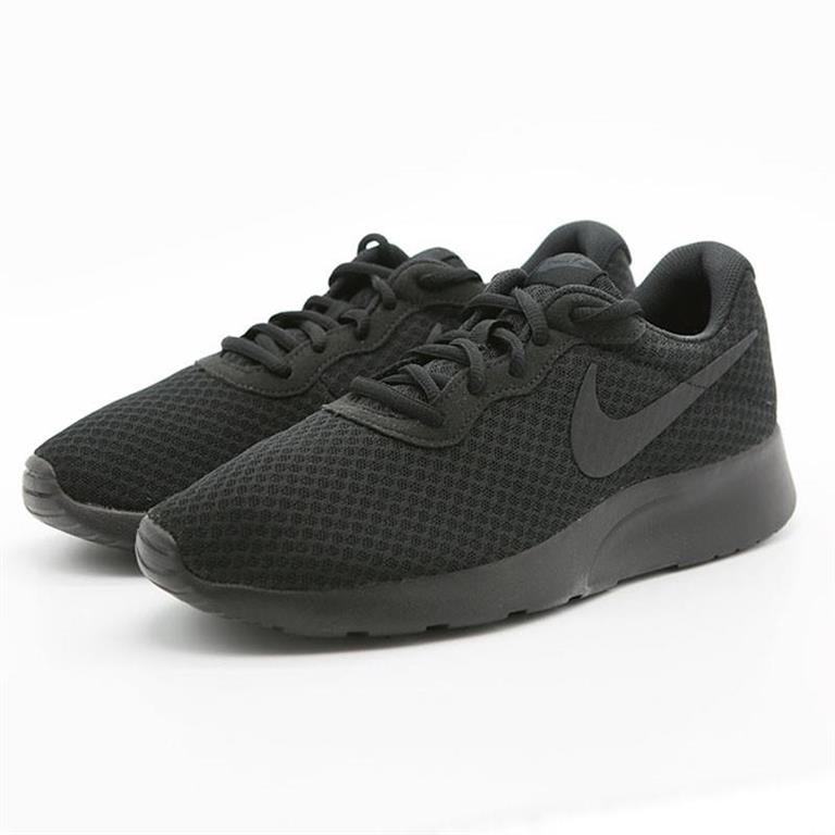 Nike Tanjun